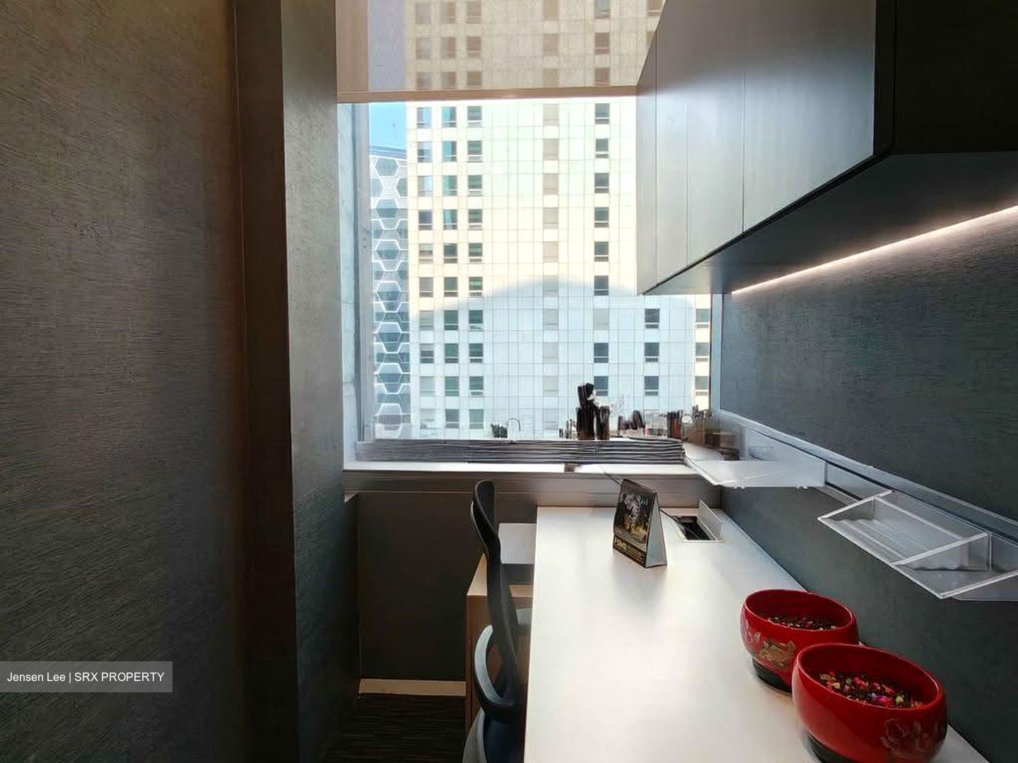 Robinson Square (D1), Office #614453781